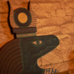 Ägyptische Gottheit mit einem Echsenkopf